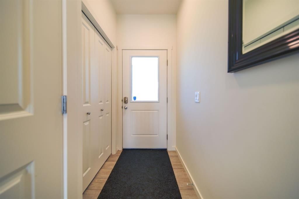61, 1407 3 Street SE, High River — photo 5 of 34