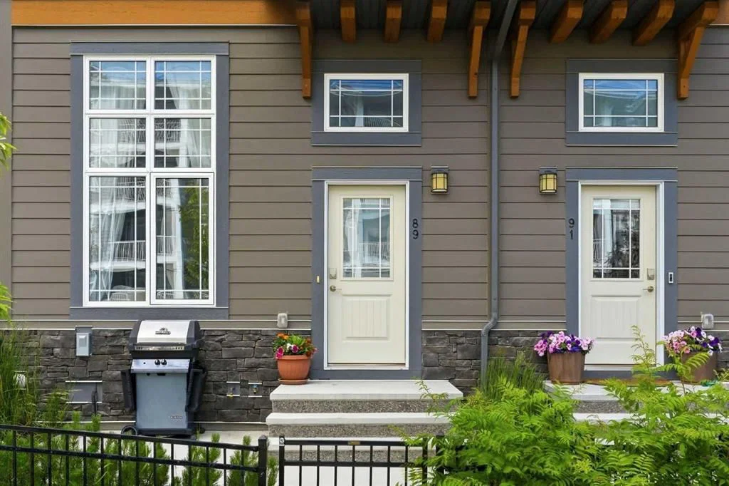 89 Auburn Meadows Street SE, Calgary — photo 2 of 25
