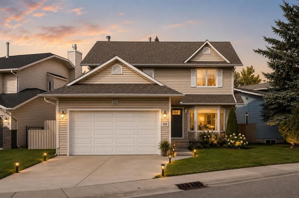 132 Scenic Cove Circle NW, Calgary — photo 2 of 25