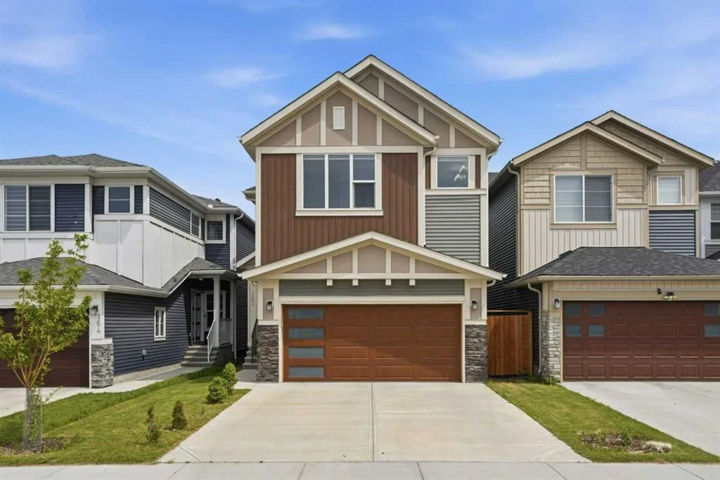 160 Homestead Grove NE, Calgary — main listing photo