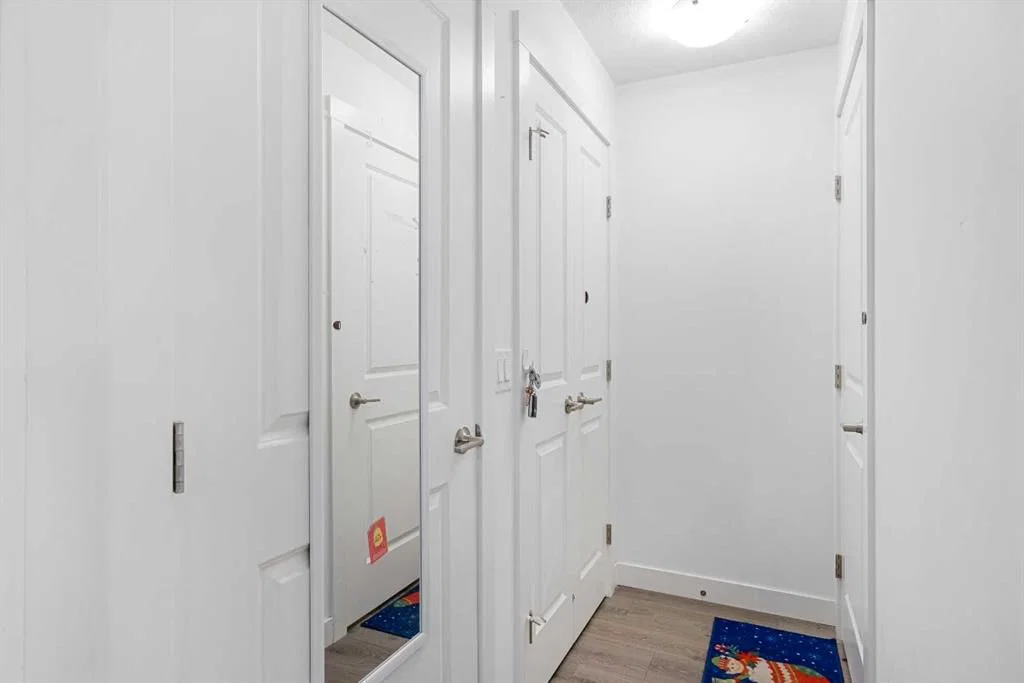 238 Livingston Common NE, Calgary — photo 4 of 23