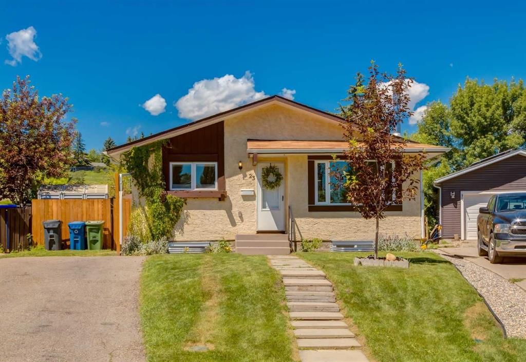 23 Deer Lane Place SE, Calgary — main listing photo