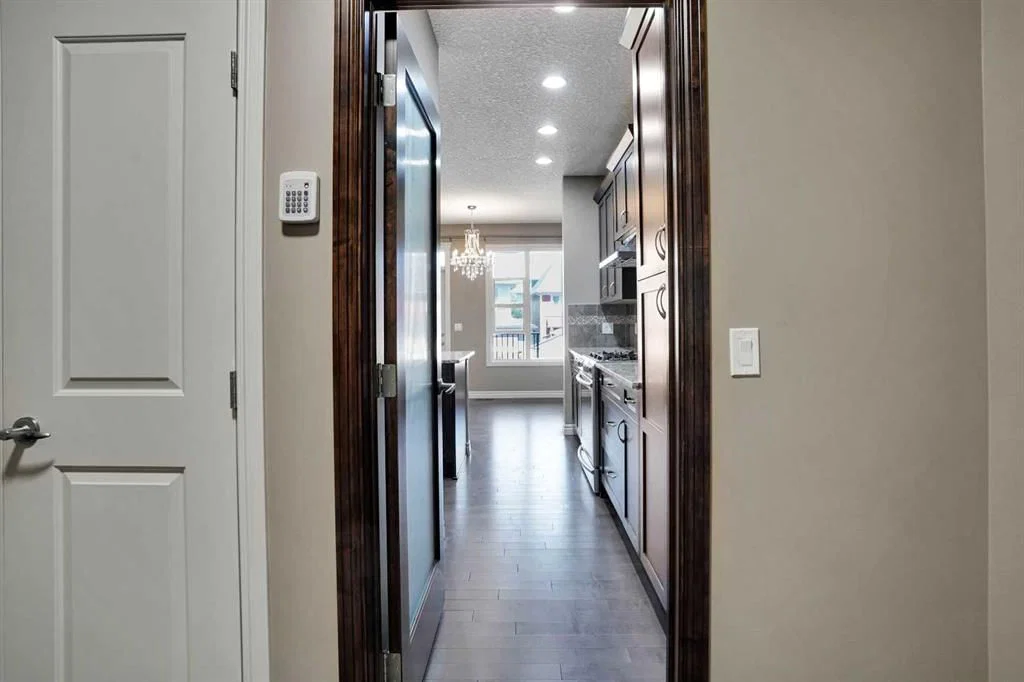 46 Mahogany Passage SE, Calgary — photo 5 of 50