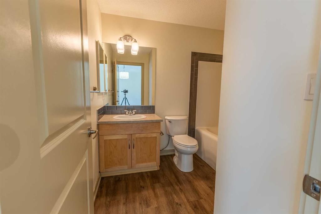 1308, 5605 Henwood Street SW, Calgary — photo 5 of 25
