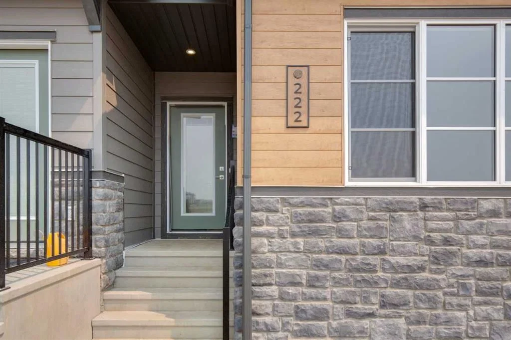 222 Heartwood Parade SE, Calgary — photo 4 of 33