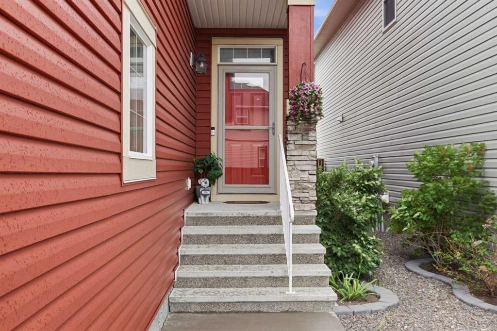 7 Auburn Crest Way SE, Calgary — photo 2 of 39