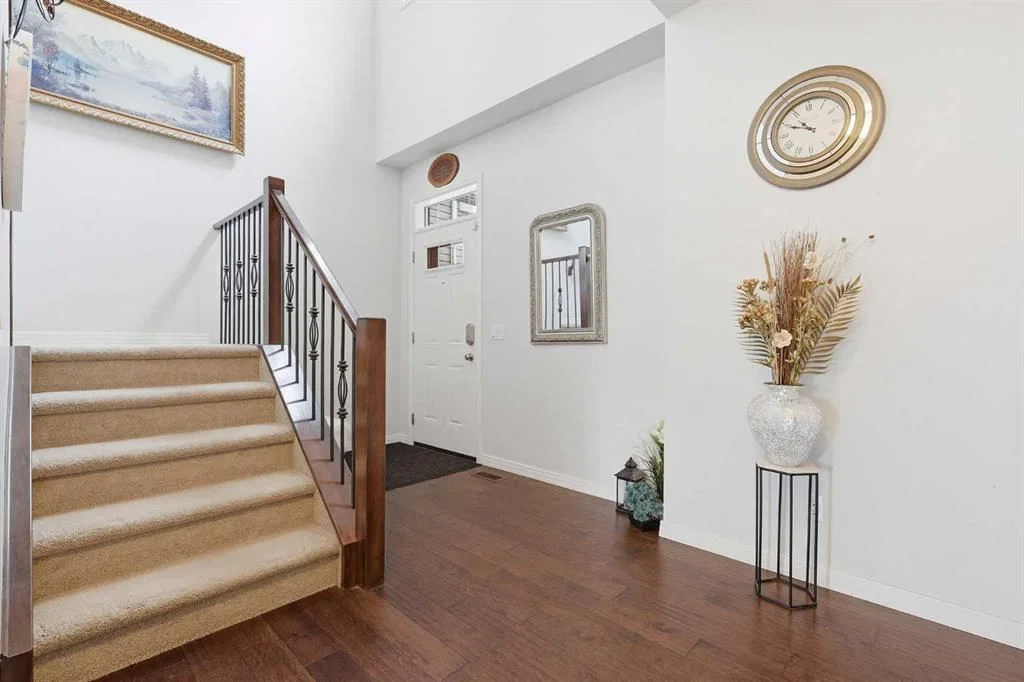 7 Auburn Crest Way SE, Calgary — photo 3 of 39