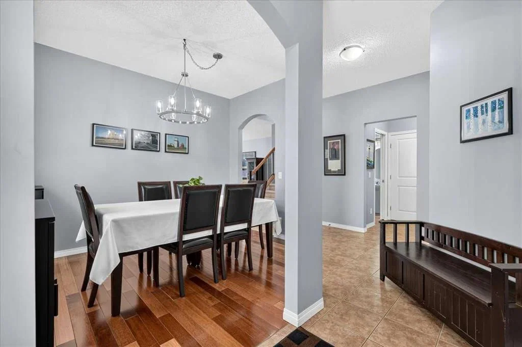 18 Copperstone Drive SE, Calgary — photo 5 of 44