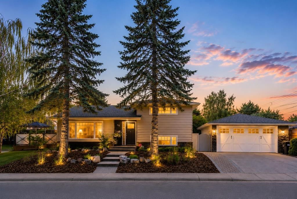 76 Chinook Drive SW, Calgary — photo 2 of 35