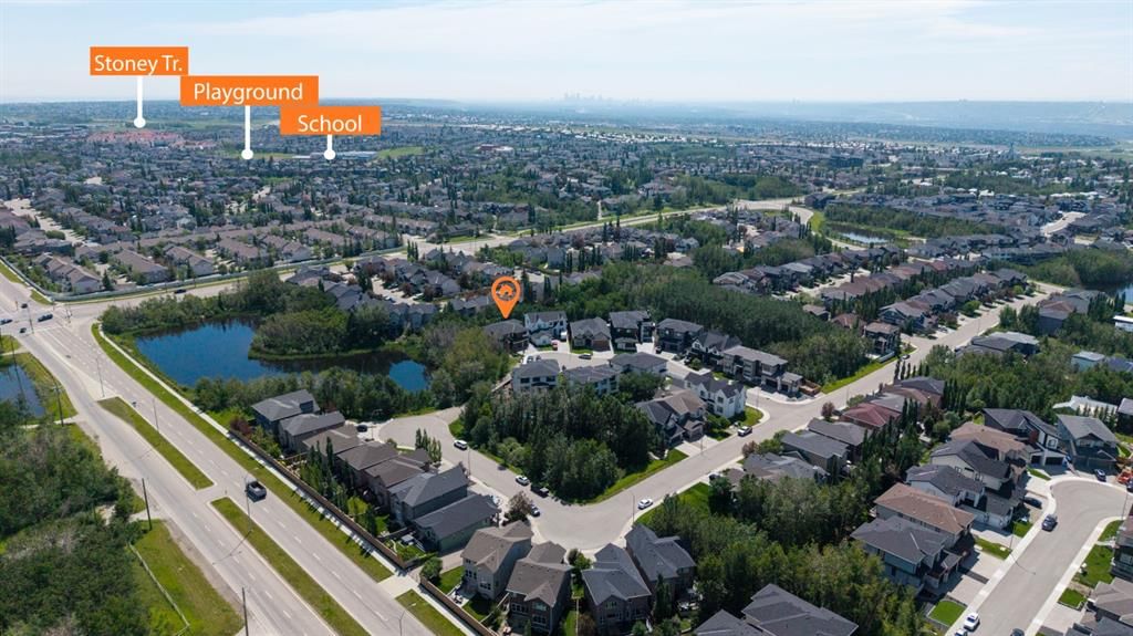34 rockford Park NW, Calgary — photo 5 of 50