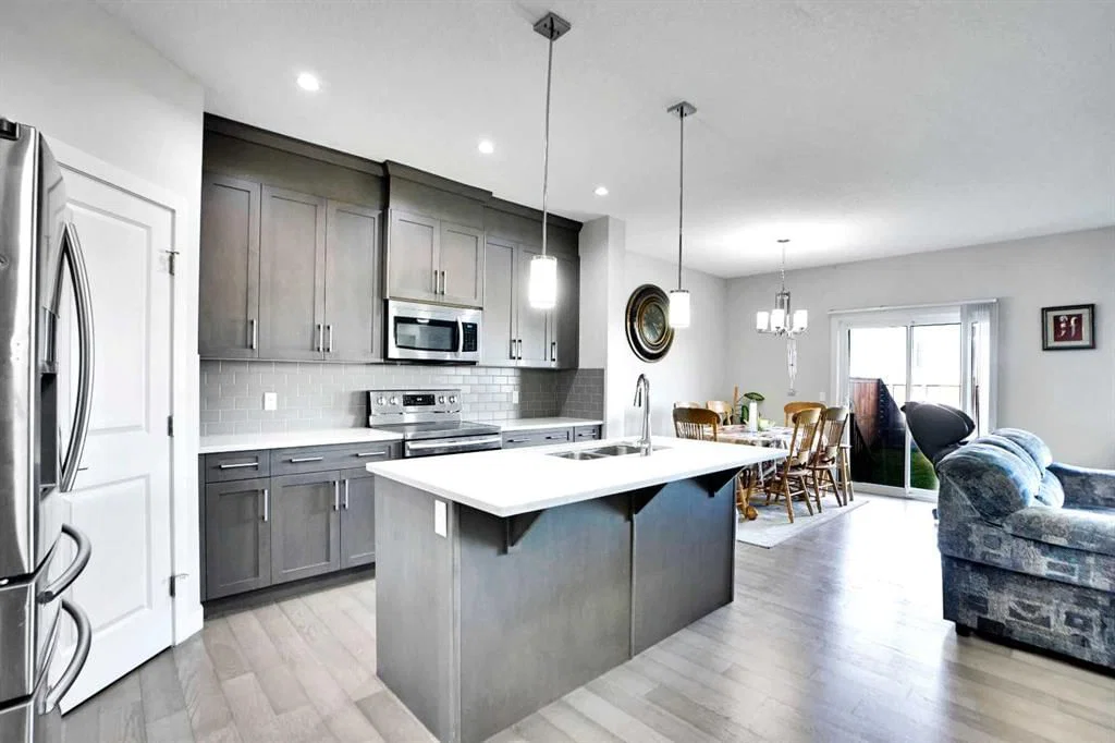 99 Savanna Way NE, Calgary — photo 5 of 49