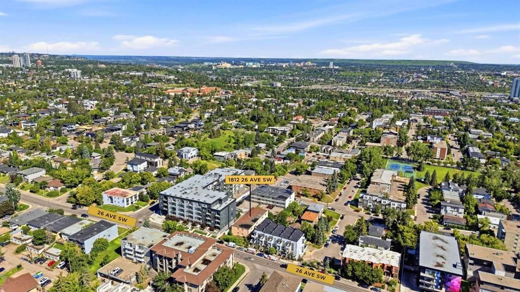 1812 26 Avenue SW, Calgary — photo 5 of 30
