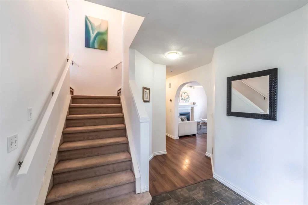 203 Coville Close NE, Calgary — photo 3 of 50