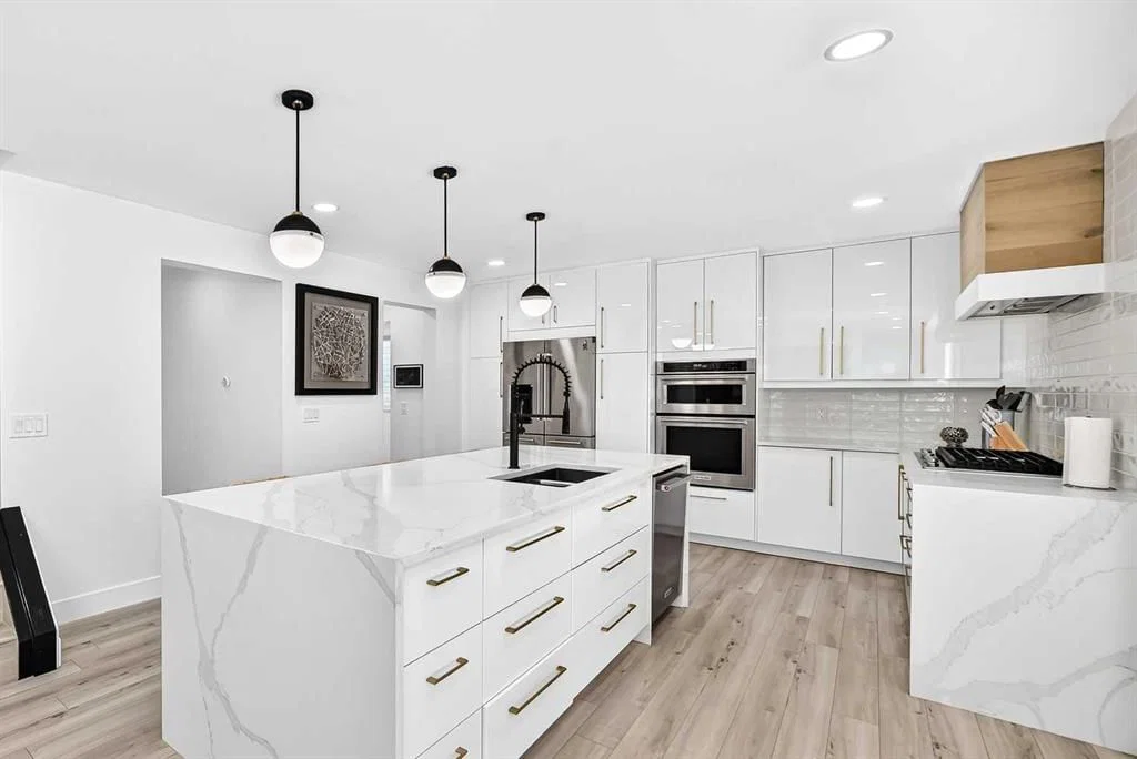 10909 Hidden Valley Drive NW, Calgary — photo 5 of 50