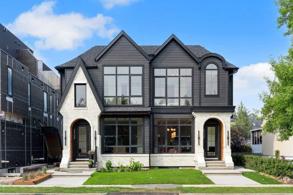 2136 5 Avenue NW, Calgary — main listing photo