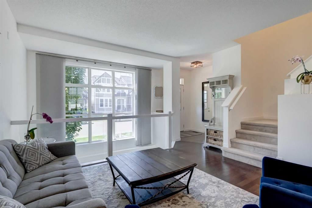 1058 New Brighton Park SE, Calgary — photo 4 of 38