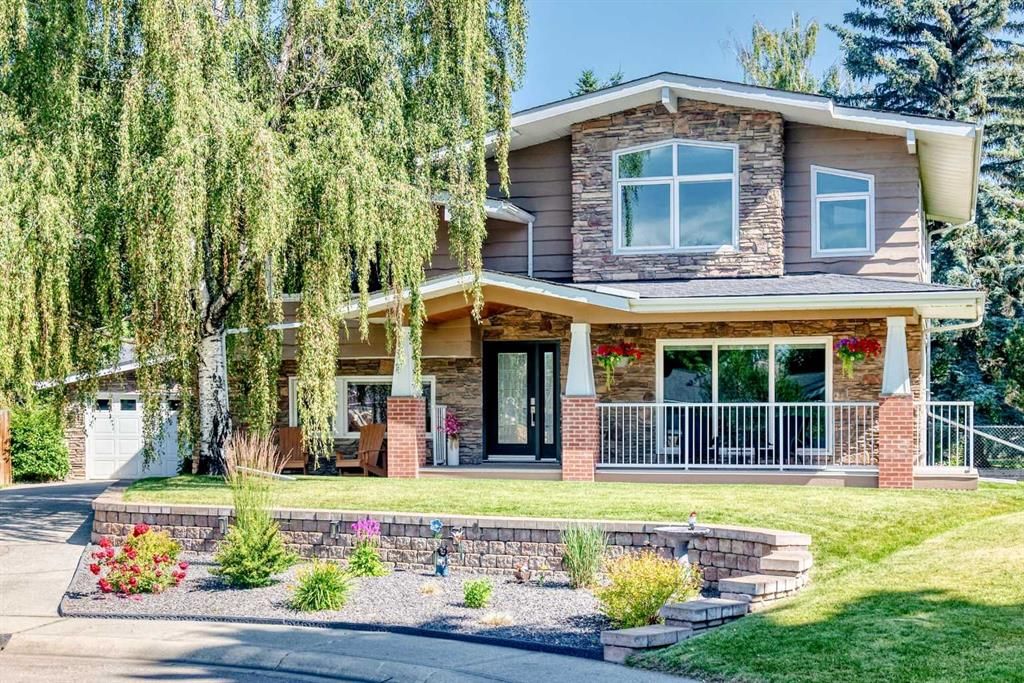 10416 Mapleridge Crescent SE, Calgary — main listing photo