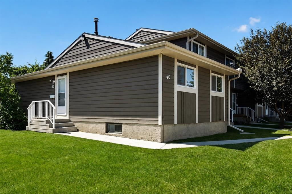 40, 14736 Deerfield Drive SE, Calgary — photo 2 of 38
