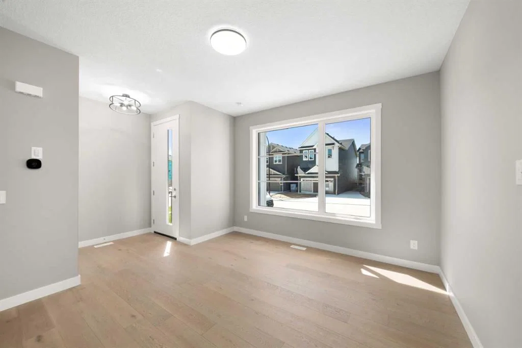 78 Sora Gardens SE, Calgary — photo 2 of 11