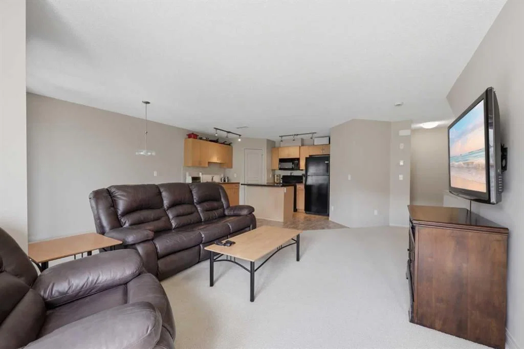 18 Auburn Bay Common SE, Calgary — main listing photo