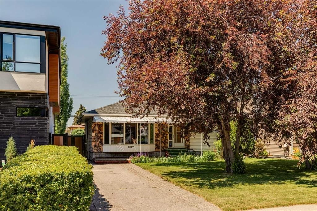1219 Renfrew Drive NE, Calgary — photo 3 of 49