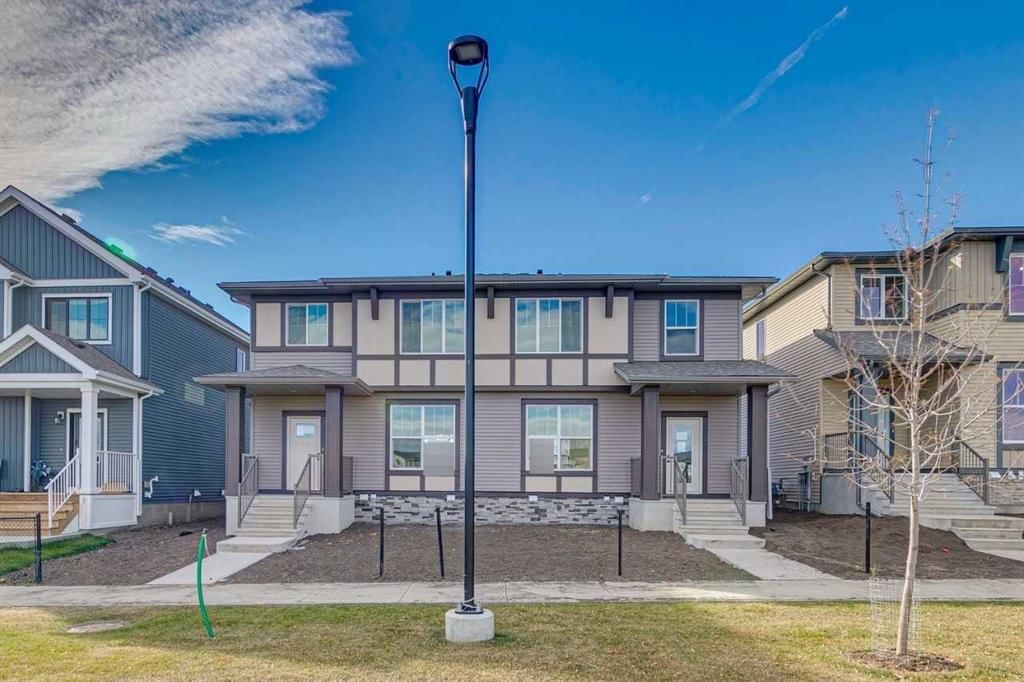 27 Creekstone Walk SW, Calgary — photo 3 of 33