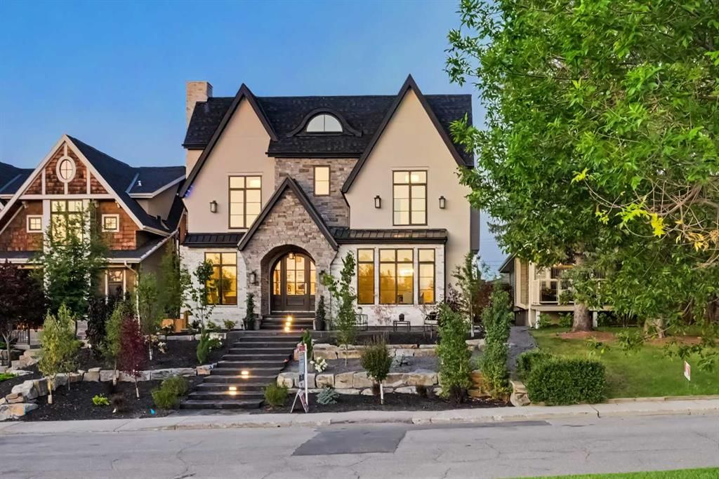 3614 10 Street SW, Calgary — main listing photo