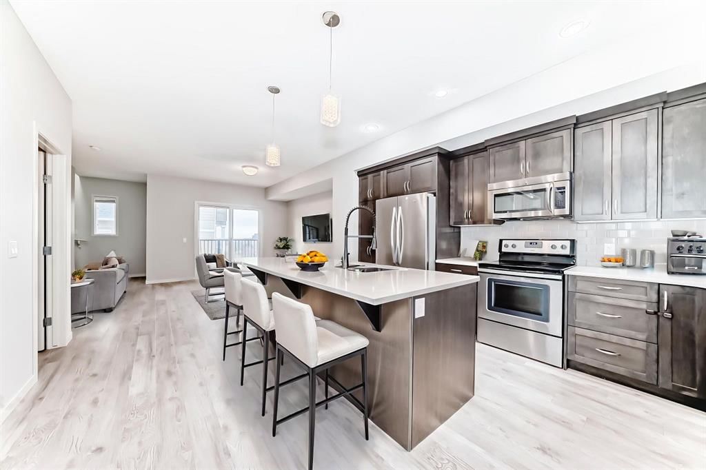 45 Nolanlake Cove NW, Calgary — photo 2 of 25