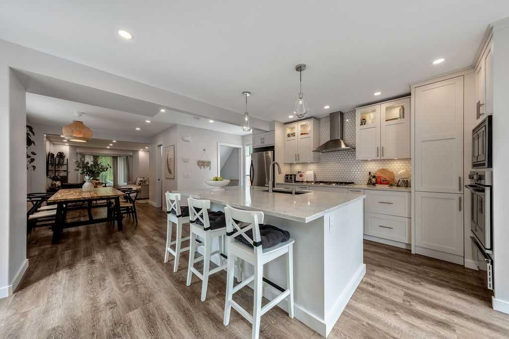 625 13 Avenue NE, Calgary — main listing photo