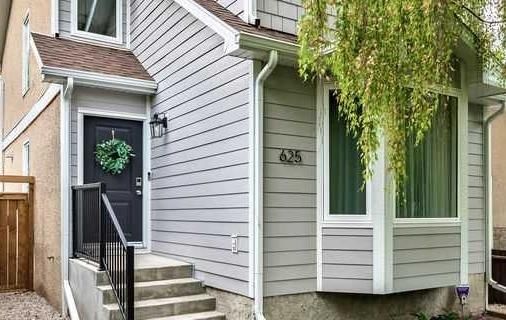 625 13 Avenue NE, Calgary — photo 3 of 48