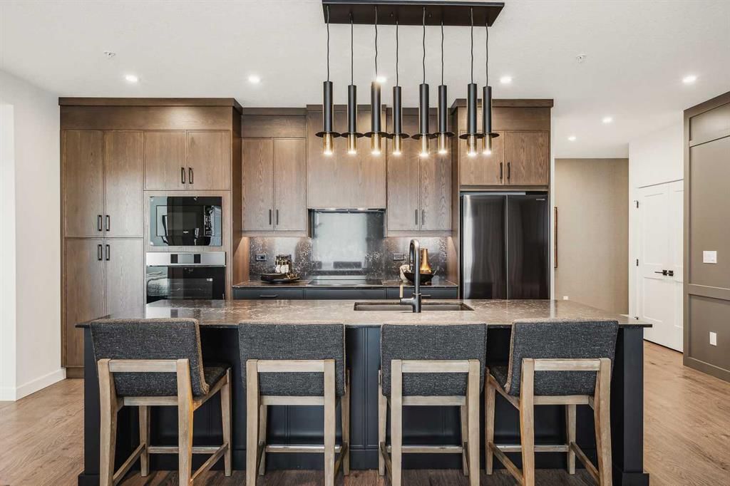 2303, 55 Lucas Way NW, Calgary — photo 4 of 17