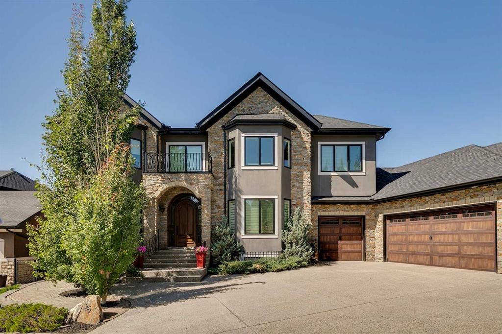 25 Aspenshire Close SW, Calgary — photo 4 of 48