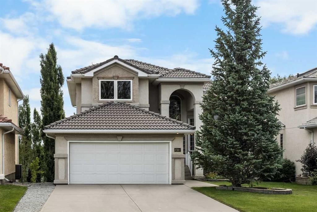 10413 Hamptons Boulevard NW, Calgary — main listing photo