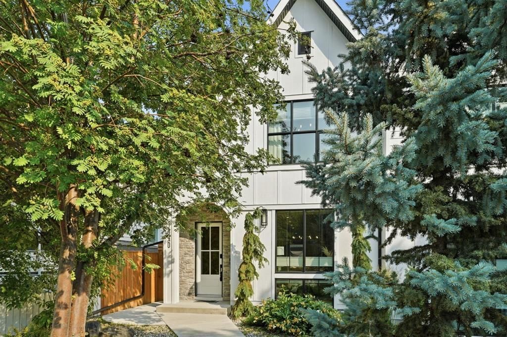 736 35 Street NW, Calgary — main listing photo