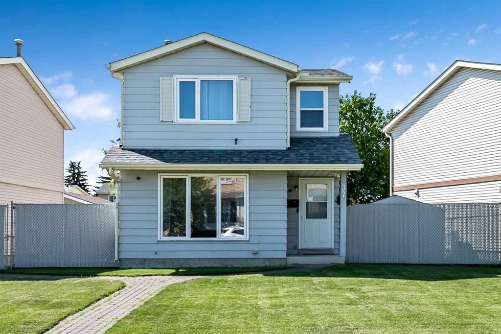 37 Erin Woods Place SE, Calgary — main listing photo