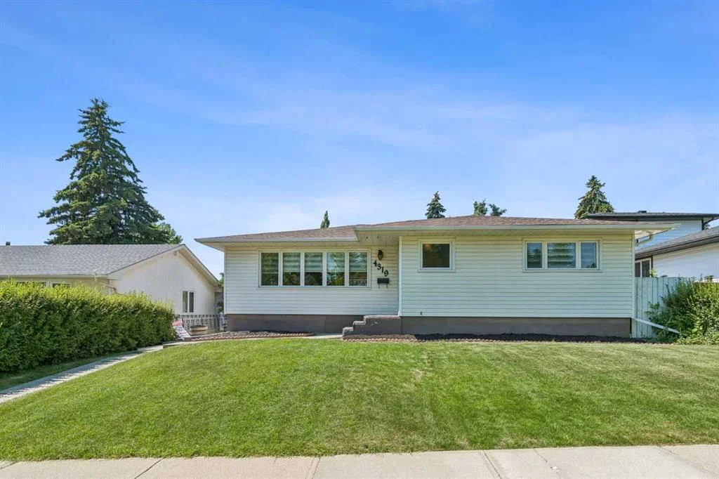 4319 19 Street NW, Calgary — main listing photo