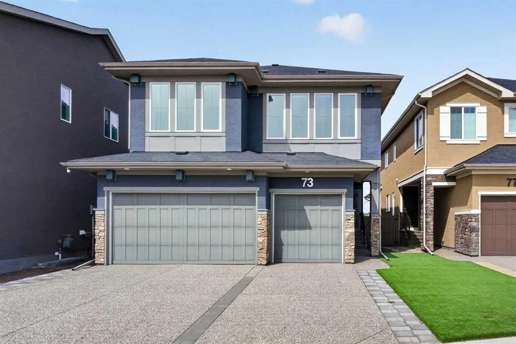 73 Rockyvale Green NW, Calgary — main listing photo