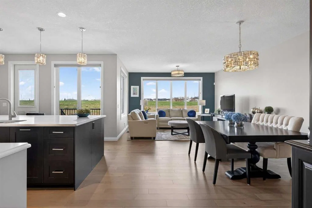 73 Rockyvale Green NW, Calgary — photo 2 of 50