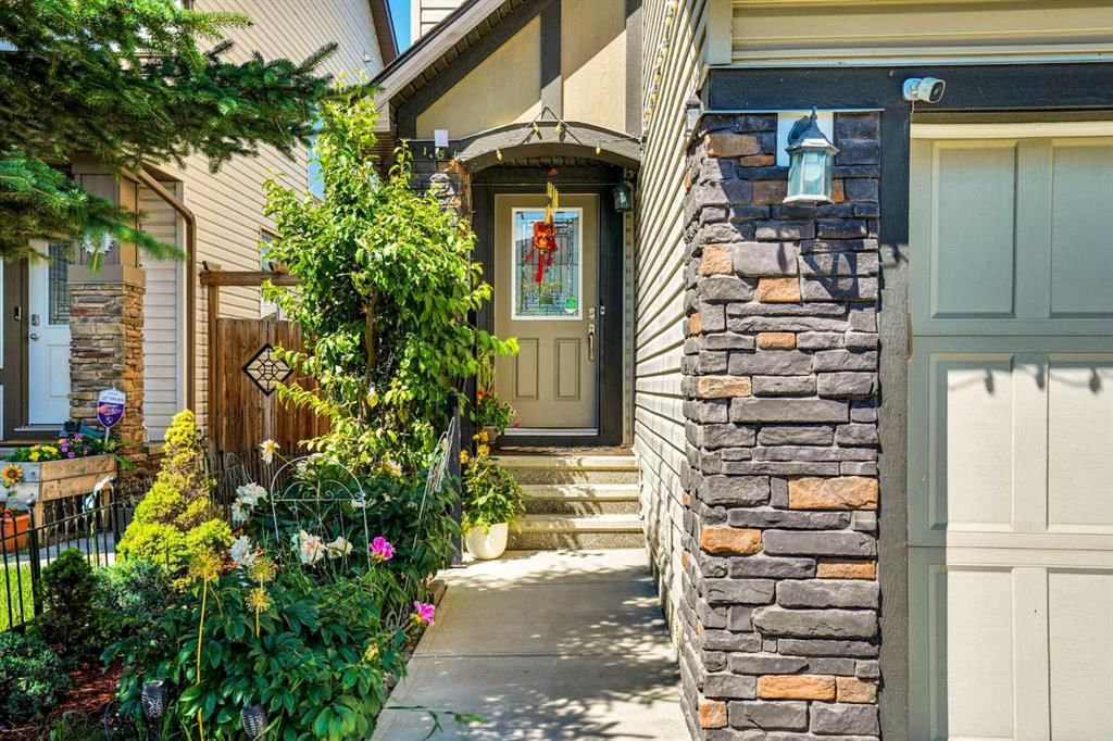 1239 Brightoncrest Green SE, Calgary — photo 3 of 50