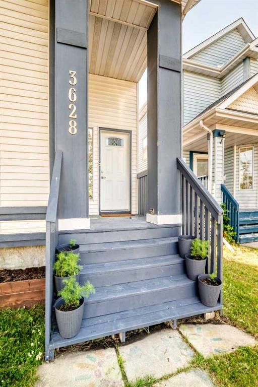 3628 Catalina Boulevard NE, Calgary — photo 3 of 37