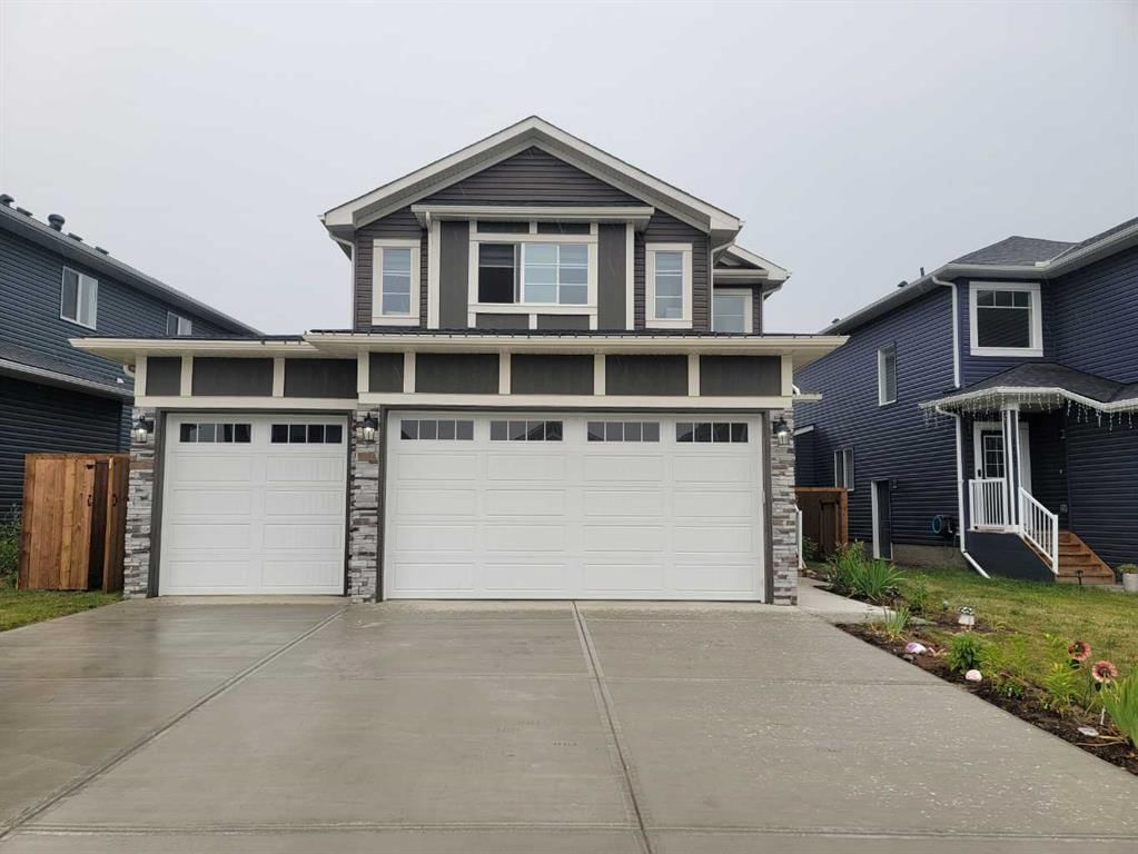 1435 Scarlett Ranch Boulevard, Carstairs — main listing photo
