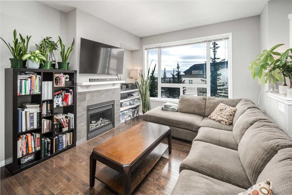 159 Kincora Heath NW, Calgary — main listing photo