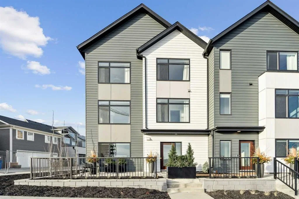 171 Dieppe Drive SW, Calgary — main listing photo