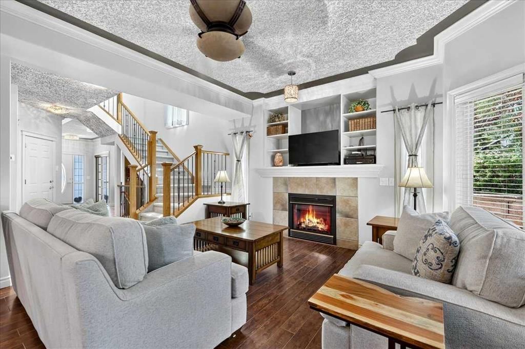 24, 100 Signature Way SW, Calgary — photo 5 of 45