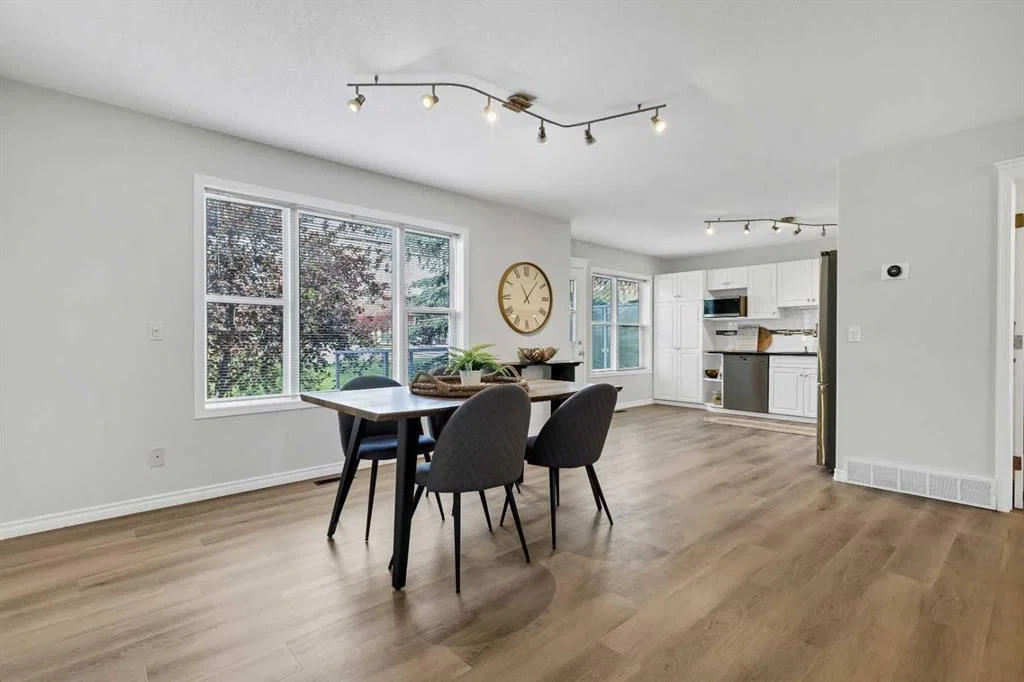 155 Prominence Heights SW, Calgary — photo 5 of 41