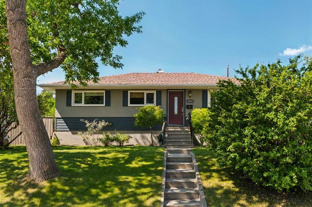 5919 Thornton Road NW, Calgary — main listing photo