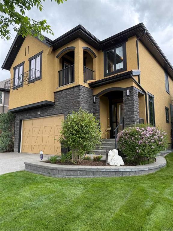 652 Quarry Way SE, Calgary — main listing photo