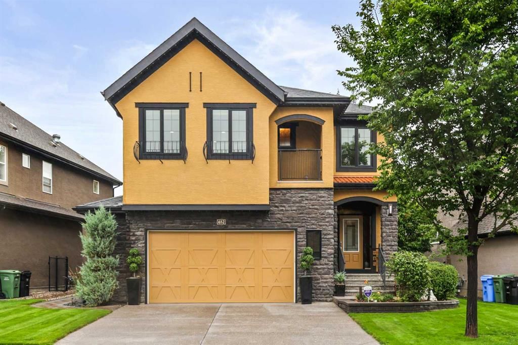 652 Quarry Way SE, Calgary — photo 2 of 50