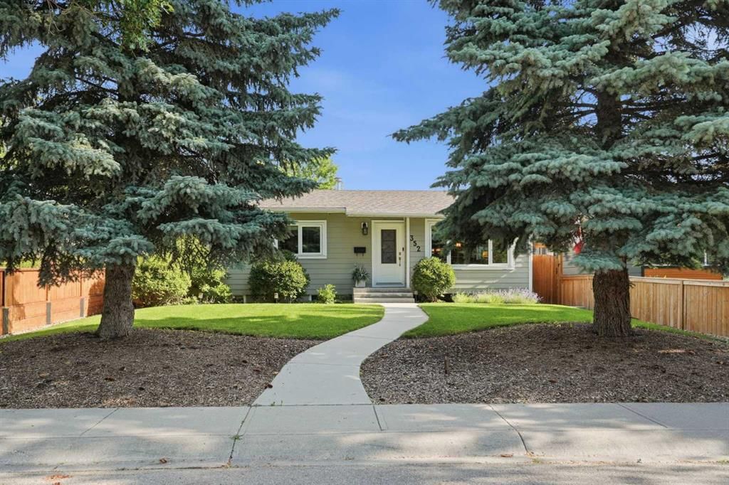 352 86 Avenue SE, Calgary — main listing photo