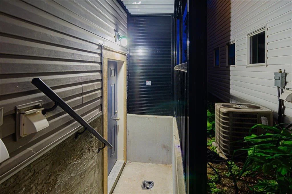 138 Copperpond Street SE, Calgary — photo 4 of 49